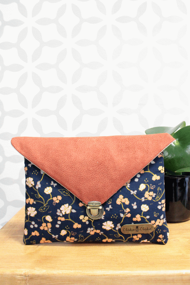 Pochette a Busta