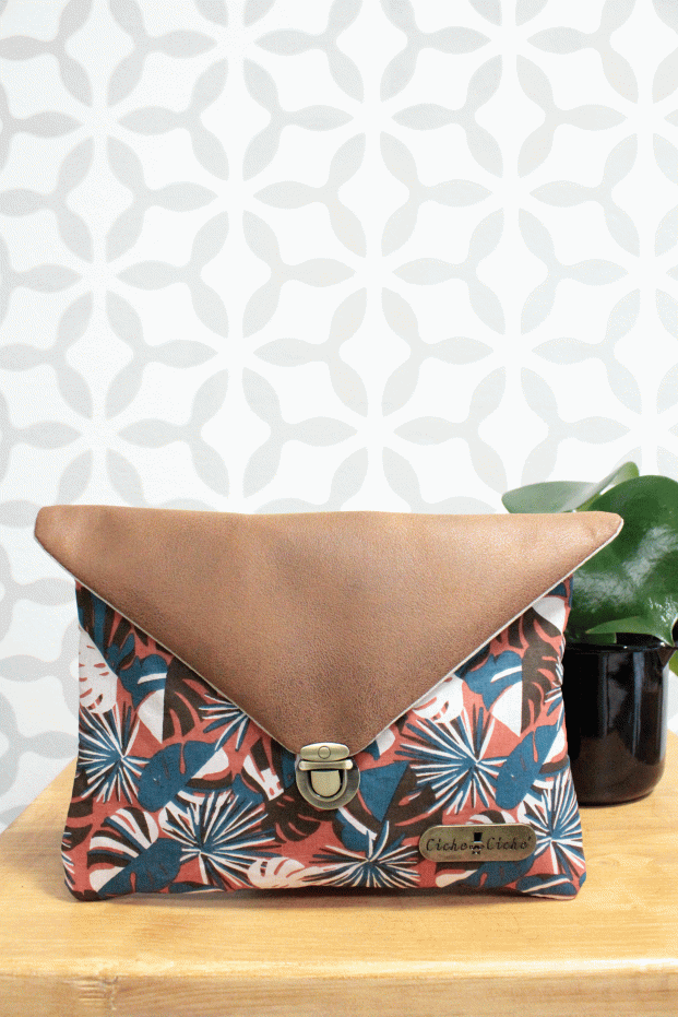 Pochette a Busta